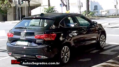 Fiat Ottimo hatch spotted testing in Brazil - Spied