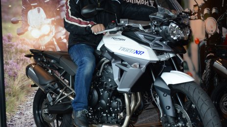 Triumph Tiger 800 XR launched at INR 10.50 lakh - IAB Report