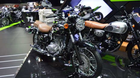 Kawasaki W250 & Kawasaki W175 SE at 2017 Thai Motor Expo - Live