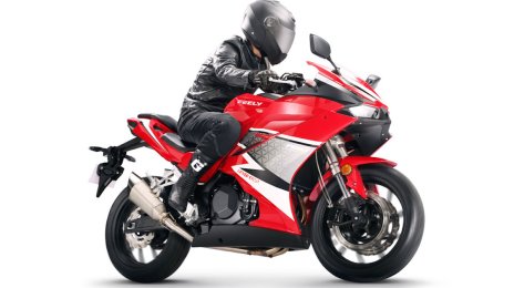 Not sure how we feel about the Bajaj Dominar outpowering Feely 450 sportbike