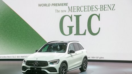 2019 Mercedes GLC vs. 2015 Mercedes GLC - Old vs. New [Update]
