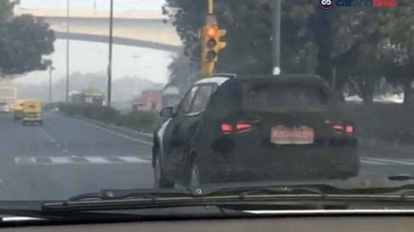 Kia SP2i spied on test, shows its alloy wheel design