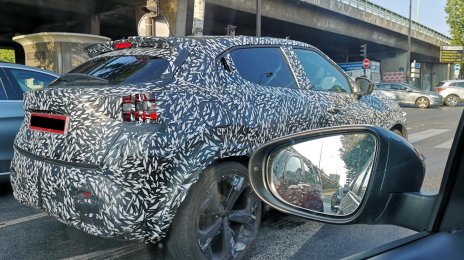 Next-gen Nissan Juke with massive wheels spied ahead of September debut