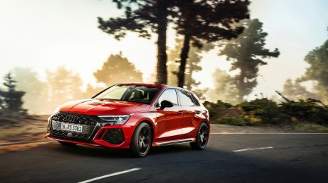 New 400 PS Audi RS 3 Promises to be an Everyday Sports Car