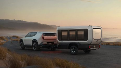 Honda Base Station Prototype Redefines Compact, EV-Friendly Travel Trailers