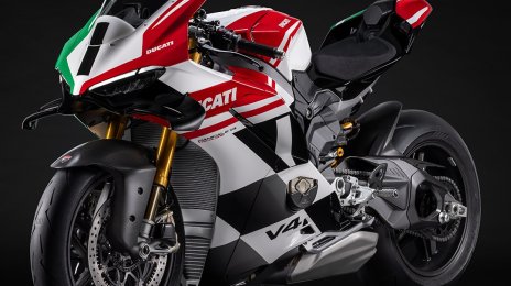 Ducati Panigale V4 Tricolore Unveiled, Limited Units Coming to India @ 77 Lakh!