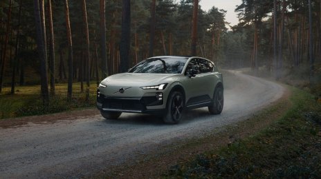 Volvo EX60 Electric SUV Unveiled with 810 km Range and Gemini AI