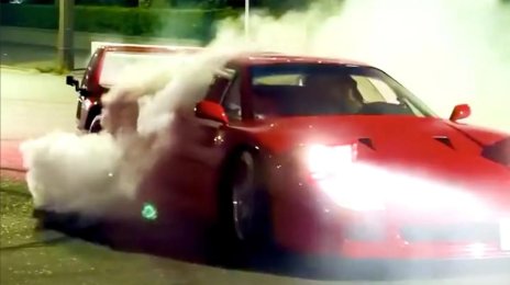 Lewis Hamilton Goes Full Drift Mode in Ferrari F40 on Tokyo Roads