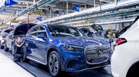 Mercedes-Benz Begins Production of Electric GLC with 715 km Range