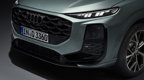 Audi Q3 Debuts Cutting-Edge Micro-LED Headlights with Adaptive Projection Tech