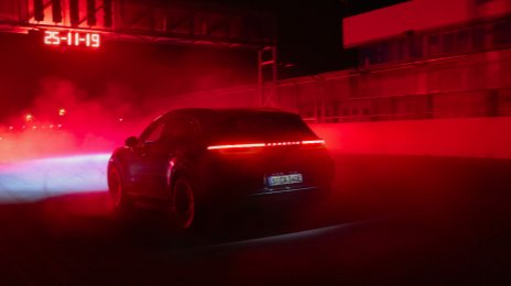 Porsche Set to Unveil All-Electric Cayenne on November 19