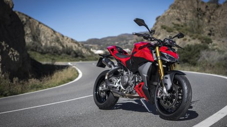 Ducati Streetfighter V2 Debuts in India with Aggressive Design & Accessible Performance