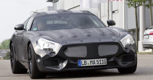 Mercedes SLC AMG spotted testing again