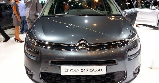 Citroen Grand C4 Picasso revealed [Frankfurt Live]