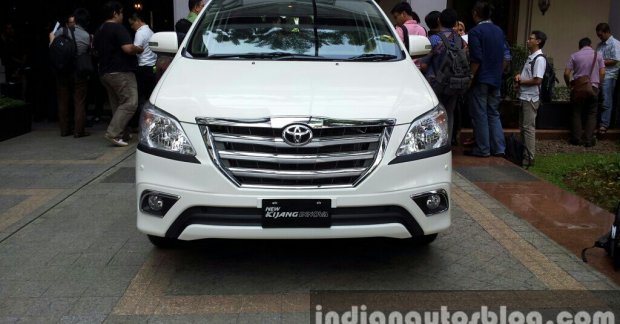 Toyota Innova facelift launching in India in 15-20 days