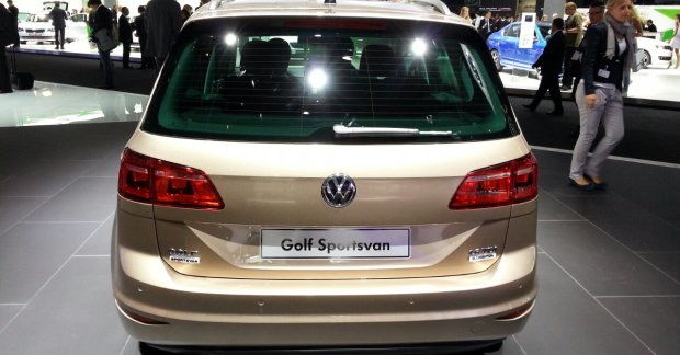 VW Golf Sportsvan to target young families [Report]