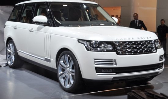 Range Rover LWB Autobiography Black priced at INR 3.75Cr