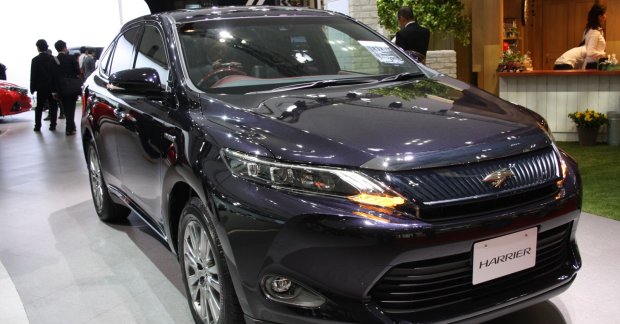 Toyota harrier 2013