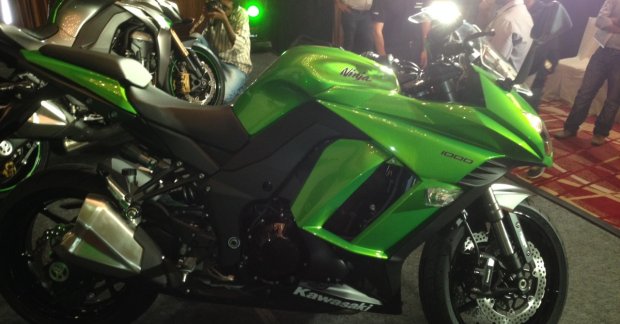 Live - Kawasaki Ninja 1000 launched at INR 12.5 lakhs