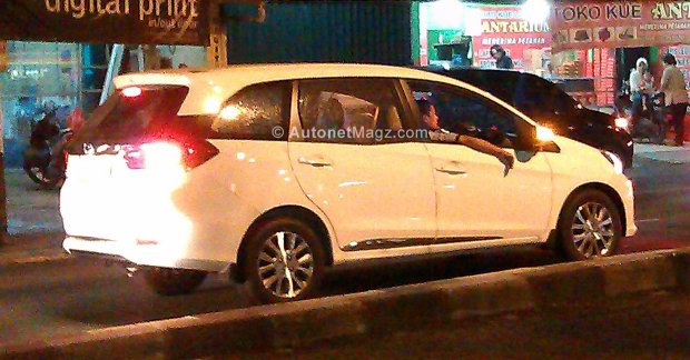 Indonesia - Honda Mobilio deliveries commence today