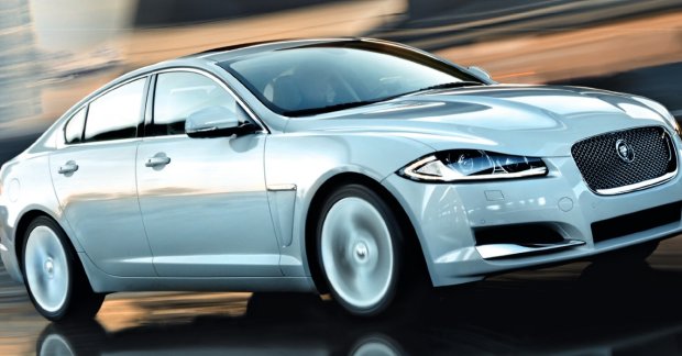 Jaguar XF 2.0L petrol variant launched at 48.3 lakh