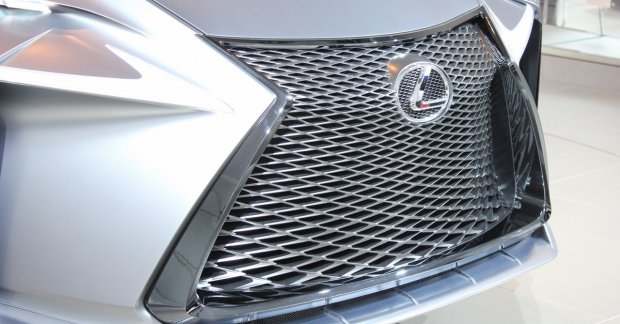 Tokyo Auto Salon: Lexus LS with a Spindle Grille & Louis Vuitton Interior