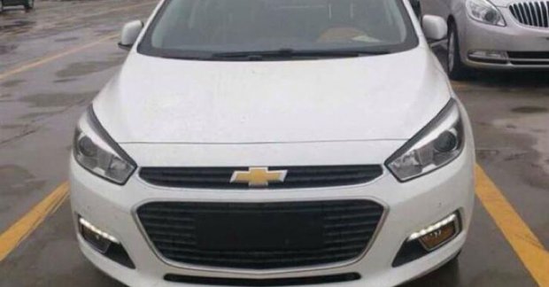 Spied - 2016 Chevrolet Cruze completely revealed