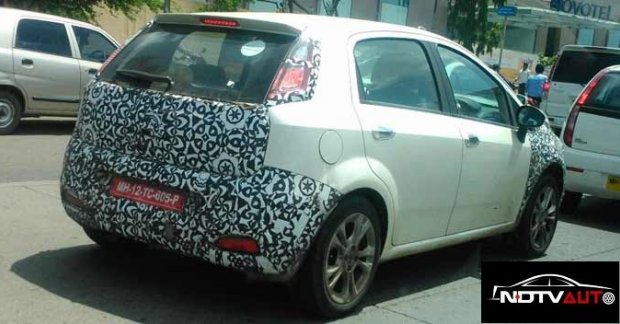 14 Fiat Punto Facelift Spotted Ahead Of Imminent Launch