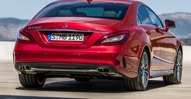 2015 Mercedes CLS facelift vs CLS pre-facelift