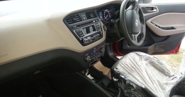 2015 Hyundai Elite i20 another interior image leaks out