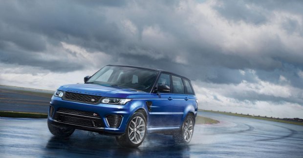 Watch the Range Rover Sport SVR scorch the Silverstone track