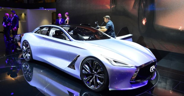 Infiniti Q80 Inspiration Concept - Paris Live