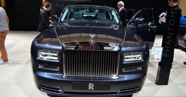 Next generation Rolls-Royce Phantom to debut in 2016