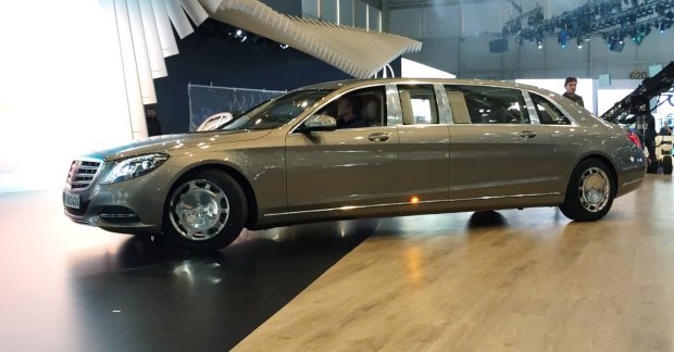 Mercedes Maybach S600 Pullman fully exposed