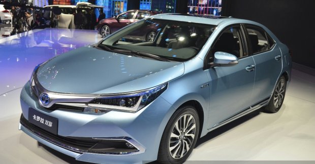 Toyota Corolla Hybrid confirmed for Auto Expo 2016