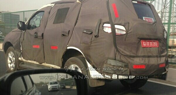 Chevrolet Trailblazer SUV spied on test in Manesar