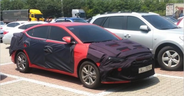 Red 2016 Hyundai Elantra spotted in Korea - Spied