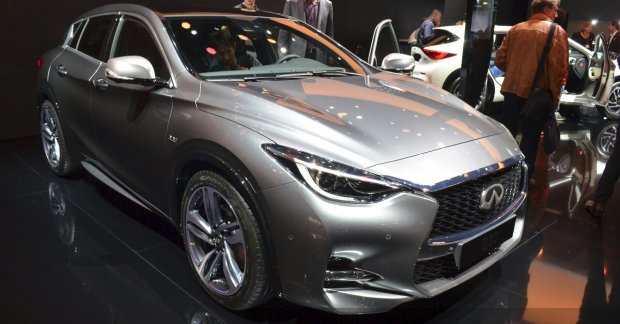 Infiniti Q30 - 2015 Frankfurt Motor Show Live [Update]