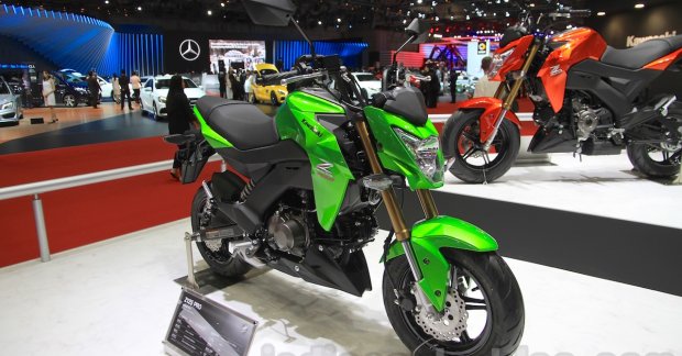 Kawasaki Z125 Pro unveiled - 2015 Tokyo Live