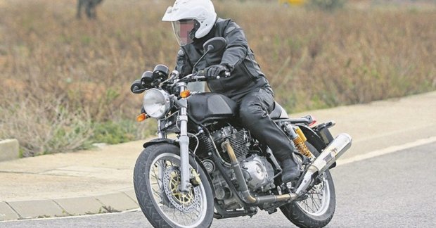 Royal Enfield Continental GT 750cc to launch in March 2017