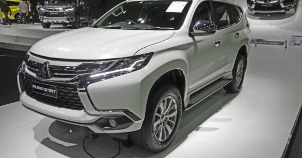 2017 Mitsubishi Pajero Sport - 2016 Thai Motor Expo Live