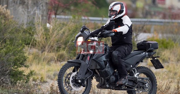 Production KTM 790 Adventure spotted for the first time