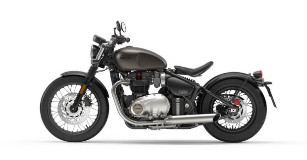 Triumph Bobber & Triumph Street Scrambler reaches UK dealers