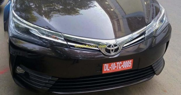 2017 Toyota Corolla Altis (facelift) spied in India ahead of its ...