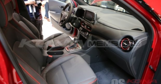 Interior of the Hyundai Kona - In 8 Live Images