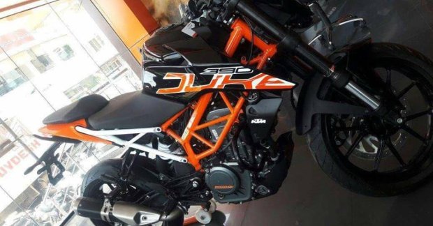 Ktm deals 390 colours