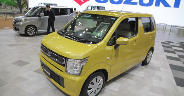 JDM spec 2017 Suzuki  Wagon R at 2017 Tokyo Motor Show Live