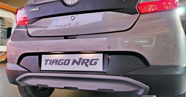 tata tiago rear camera price