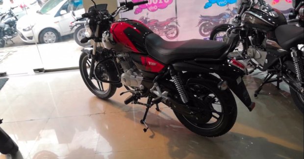 More powerful Bajaj V15 arrives at dealership, ABS not 