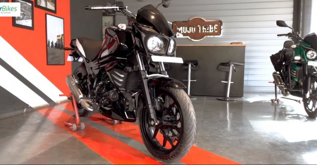 2019 Mahindra Mojo 300 ABS in a detailed walkaround video